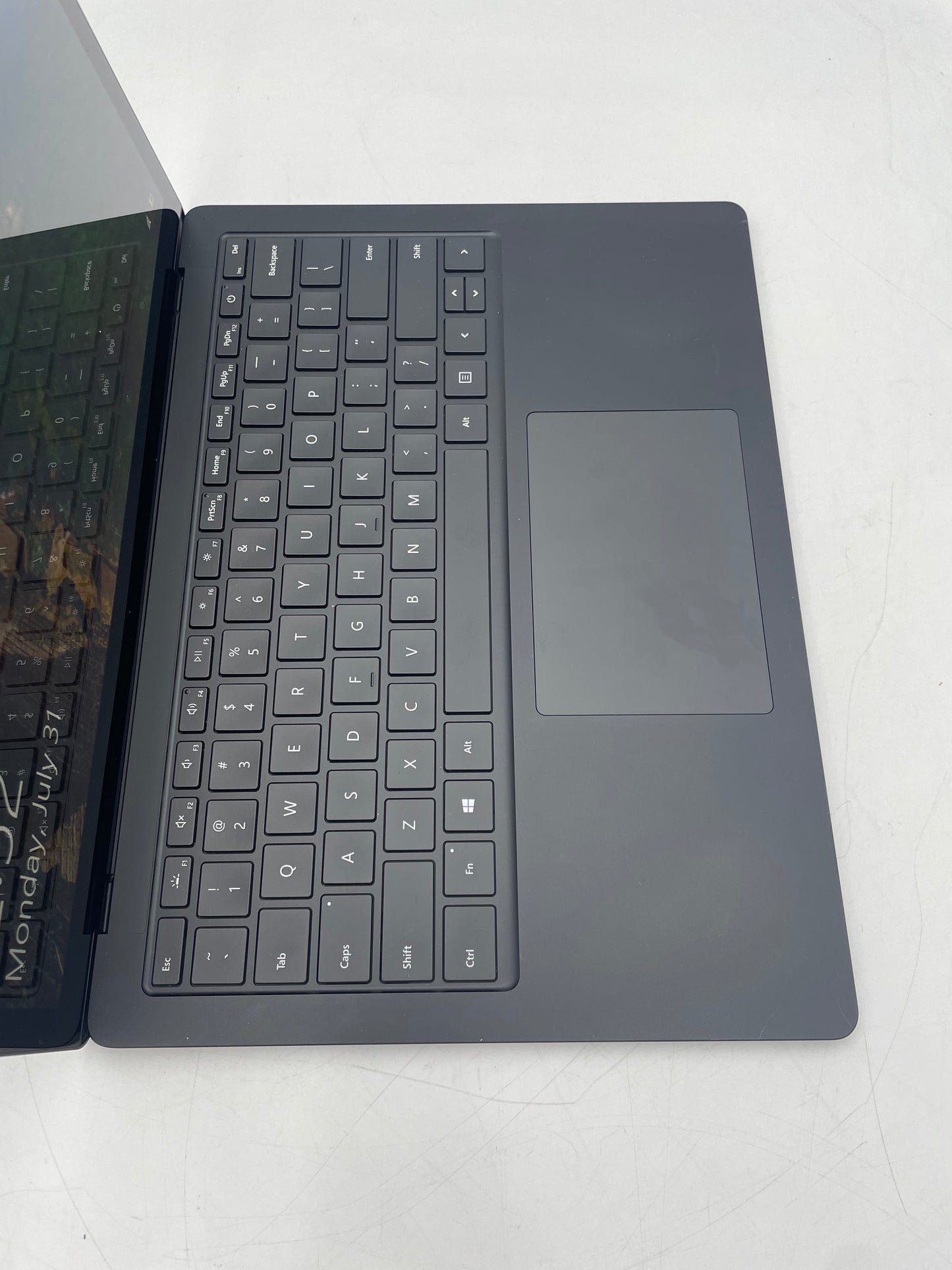 Windows Surface Laptop | i7 @ 1.50GHz | 16GB RAM | 512GB Storage | Grade A