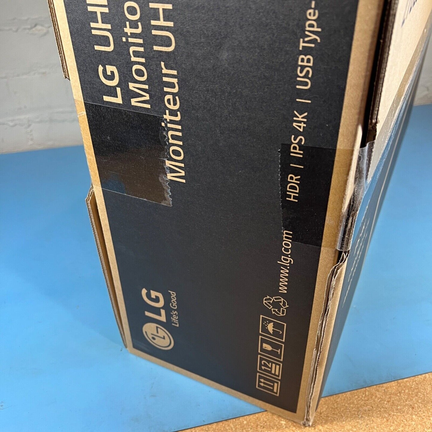NEW LG 4k Monitor LG 27BL85U-W 27" IPS UHD 4K 60Hz FreeSync w/ HDR 2160p