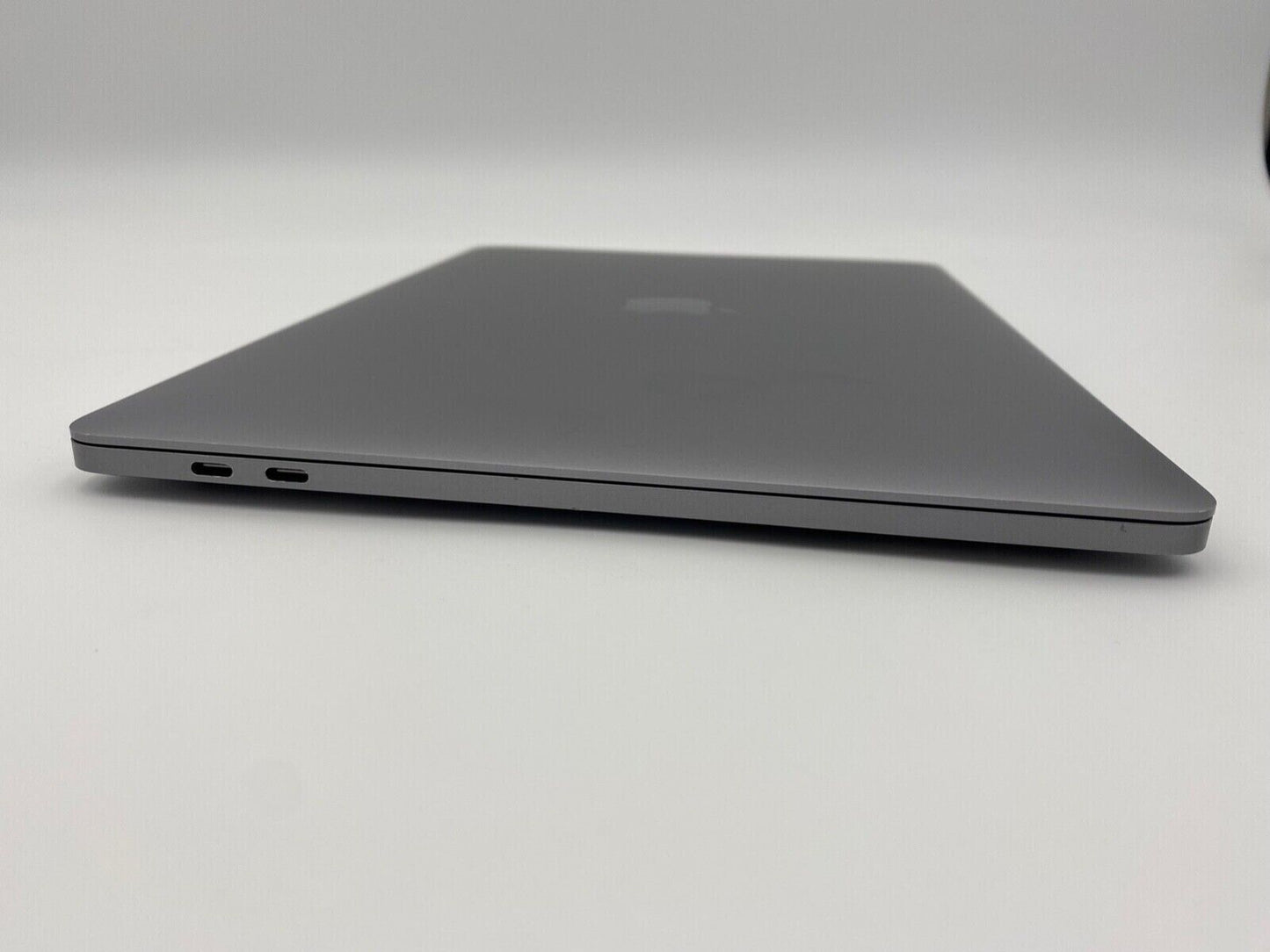 2020 MacBook Pro | Silver | 13" | 512G SSD 16GB RAM | i5 2.0 | A2251 | A Grade