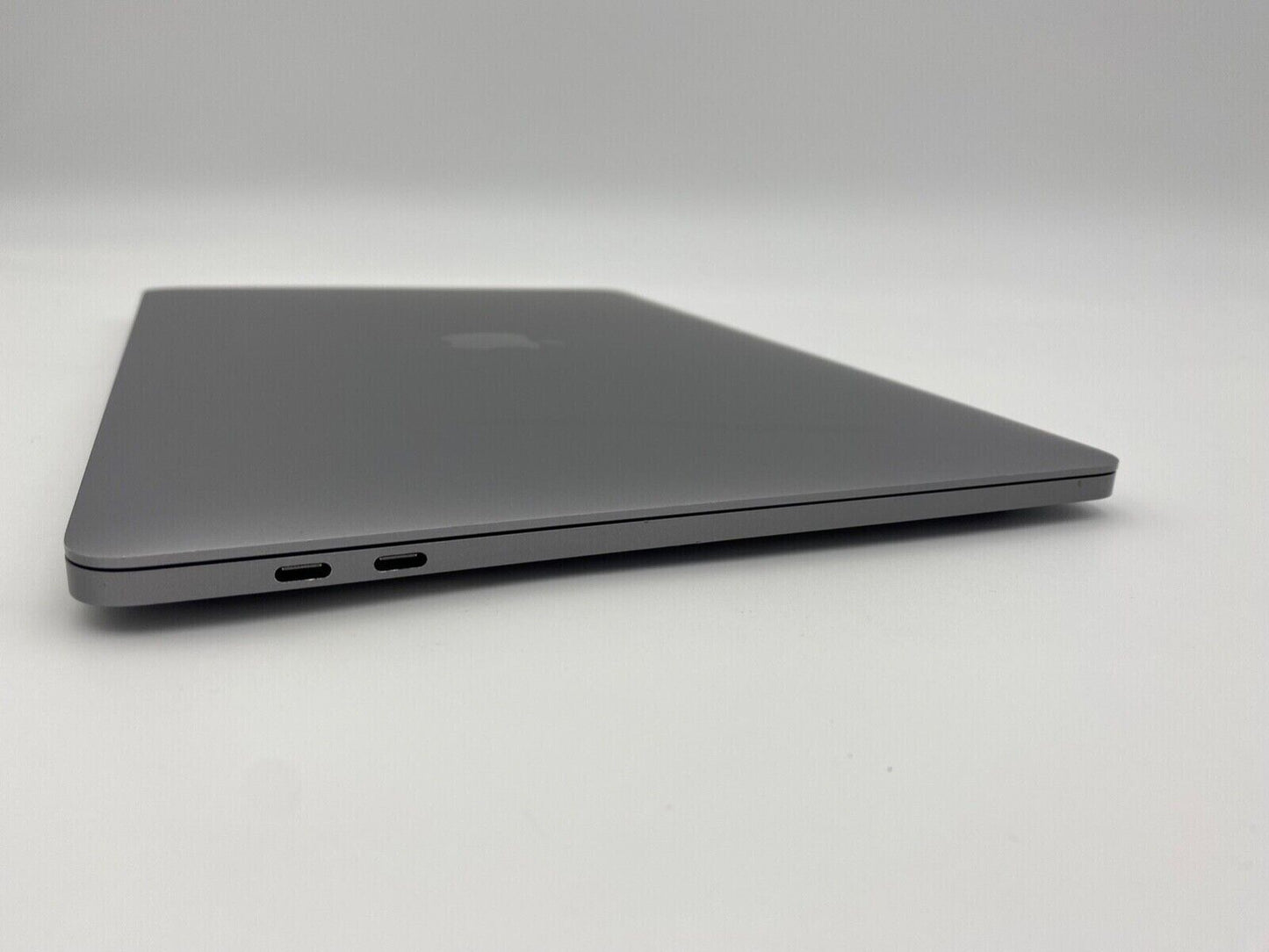 2020 MacBook Pro | Silver | 13" | 512G SSD 16GB RAM | i5 2.0 | A2251 | A Grade