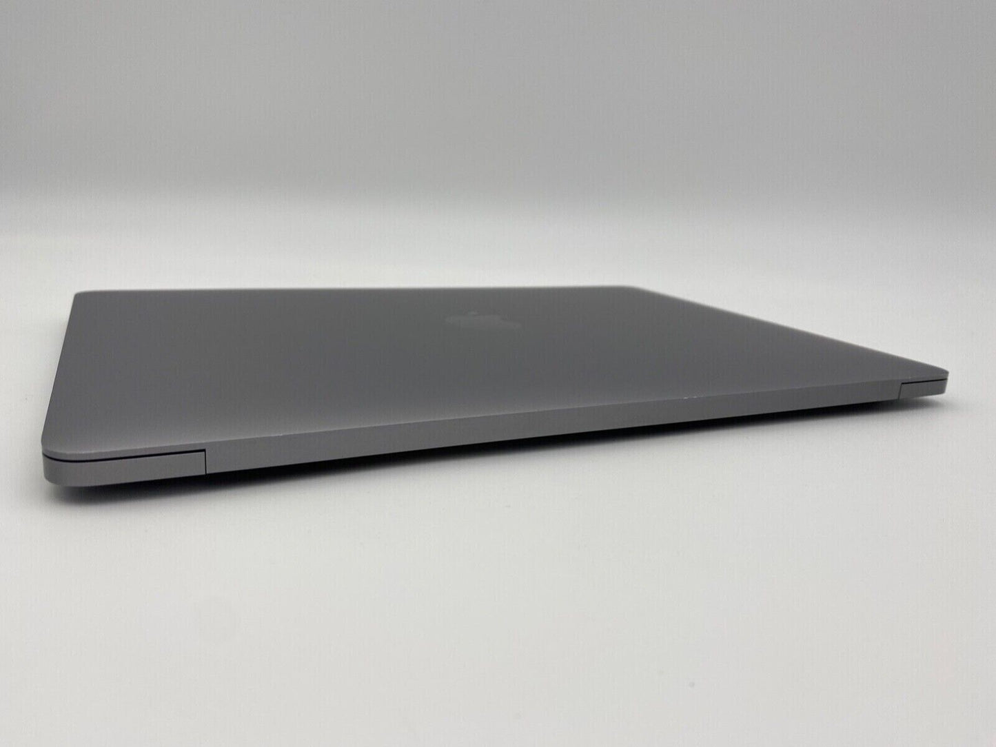 2020 MacBook Pro | Silver | 13" | 512G SSD 16GB RAM | i5 2.0 | A2251 | A Grade